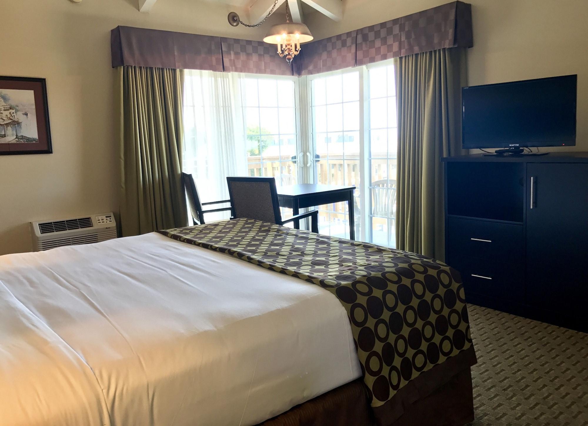 Fireside 3* Morro Bay