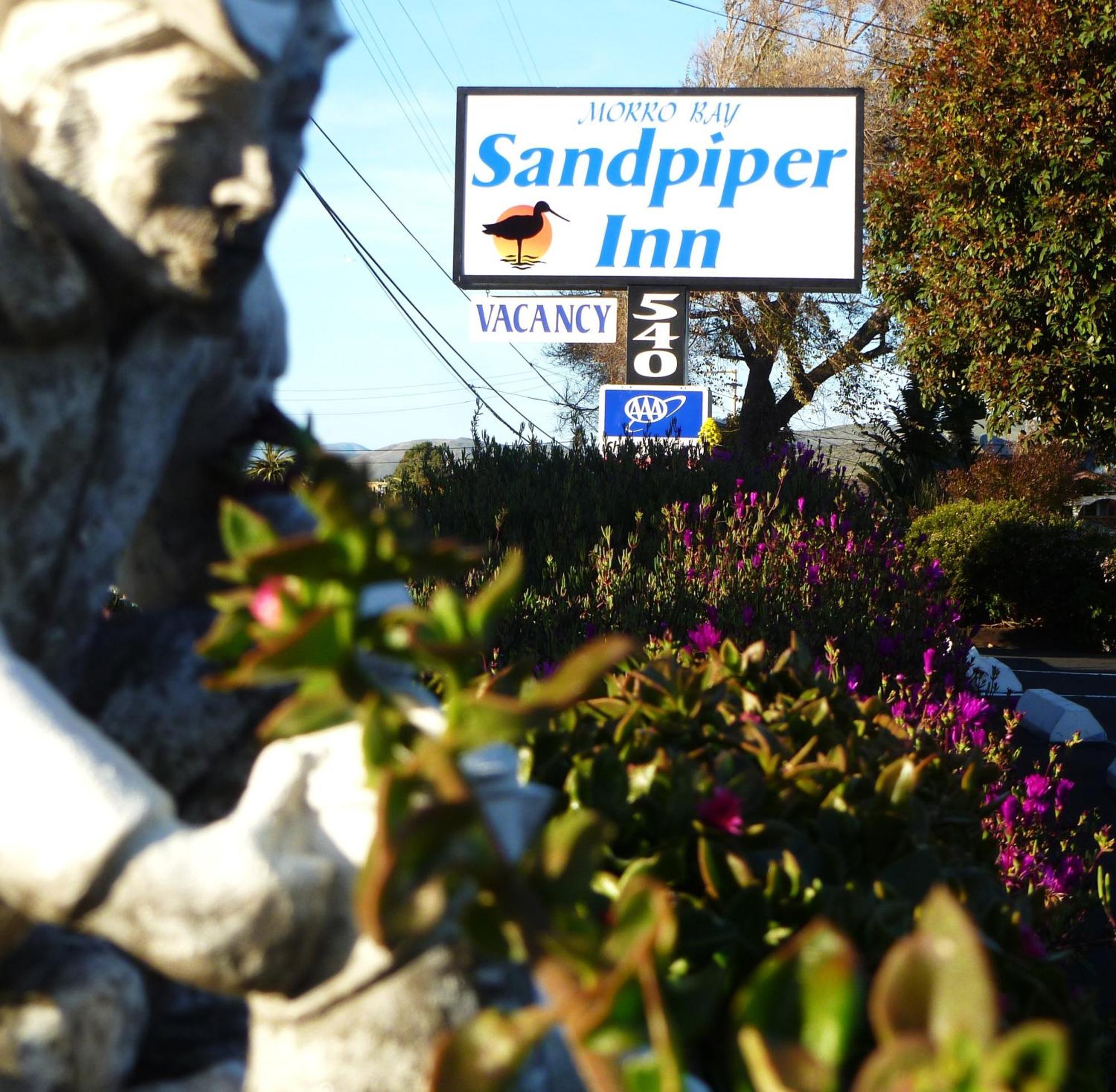 Sandpiper Inn 2*