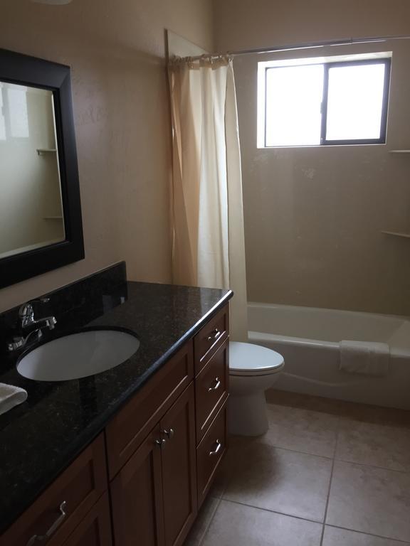 Apartment 2172 Main St Morro Bay
