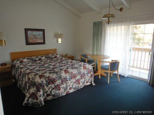 Motel Fireside 3*