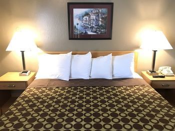 Fireside Motel 3*