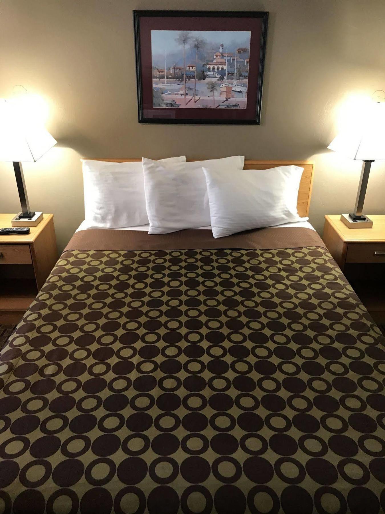 Fireside 3* Morro Bay