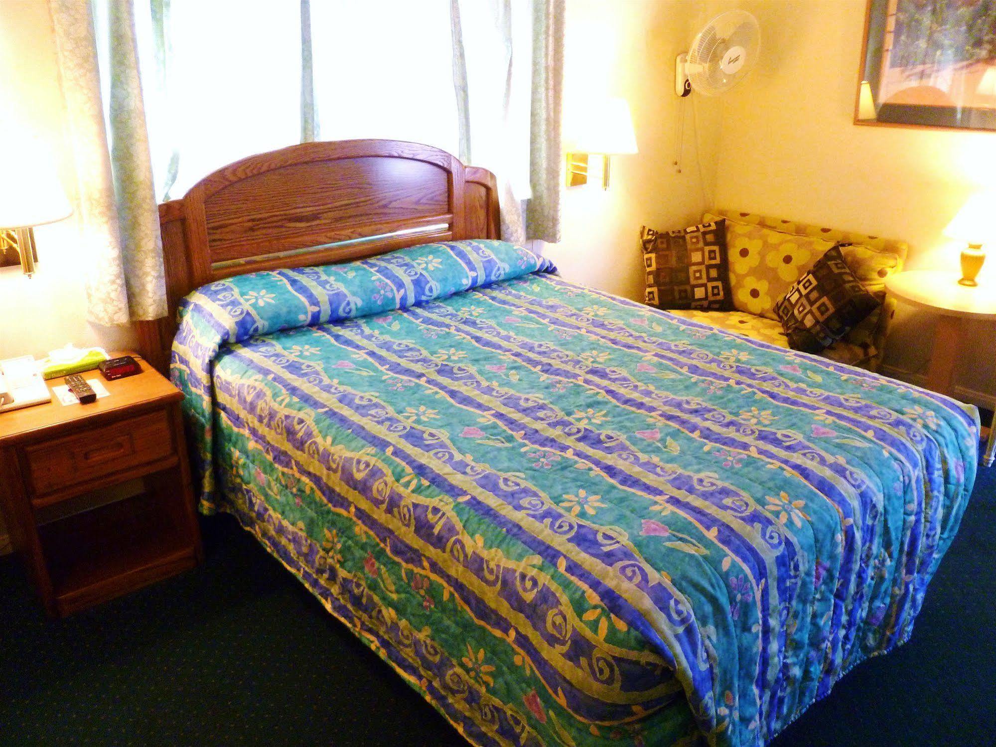 Inn Sandpiper 2*