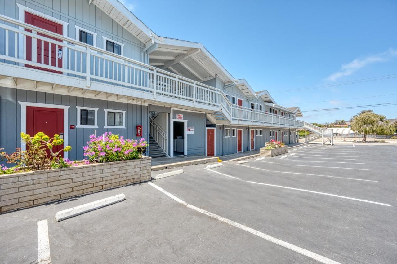 Harbor House