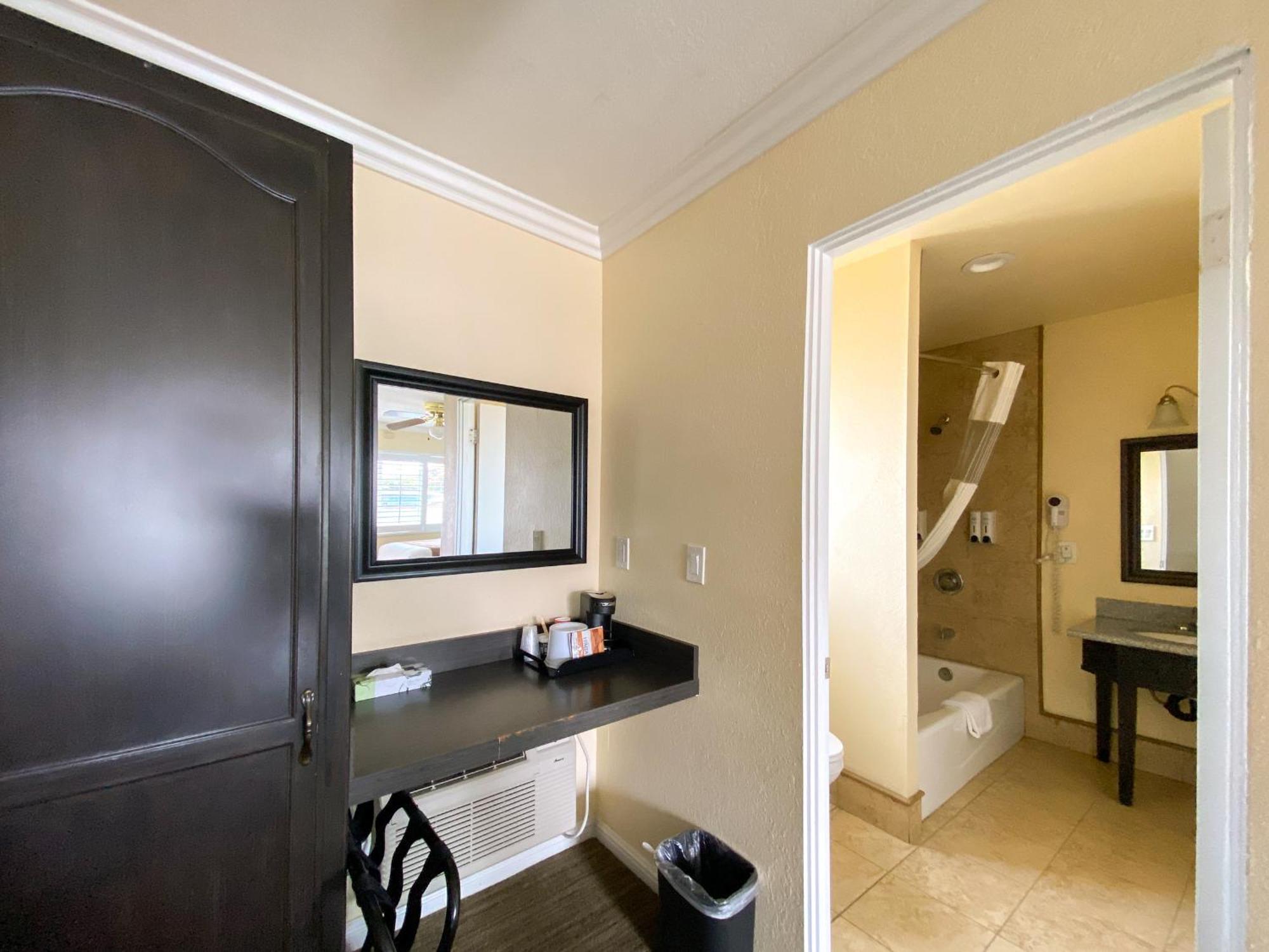 Rockview And