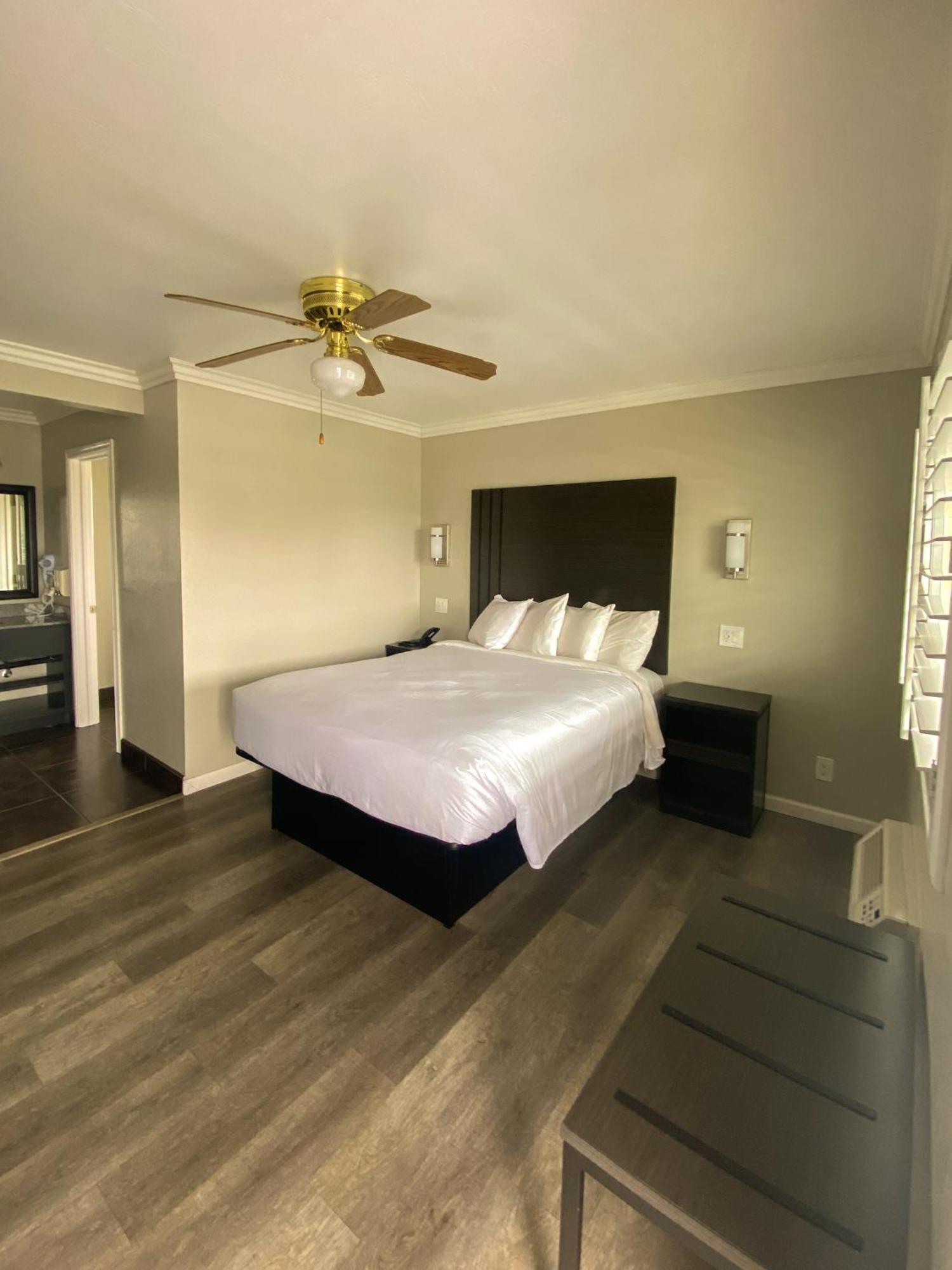Motel Rockview And Morro Bay