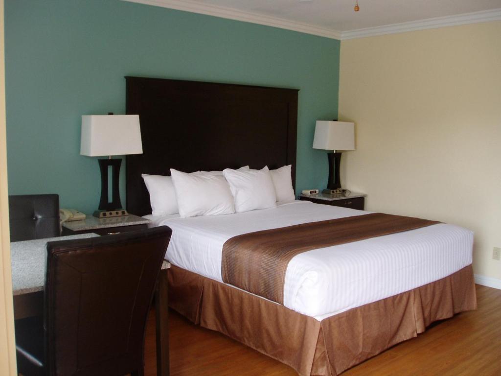 Rockview And