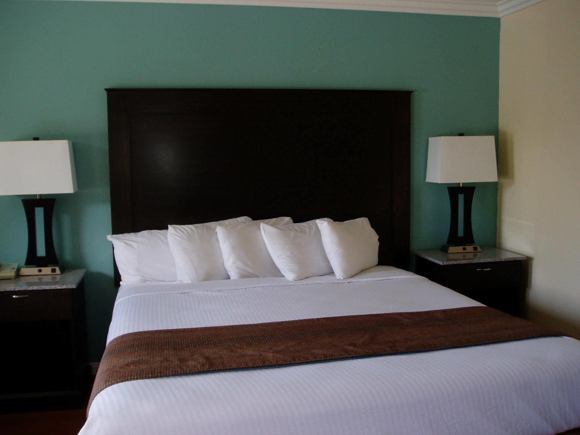 Rockview And