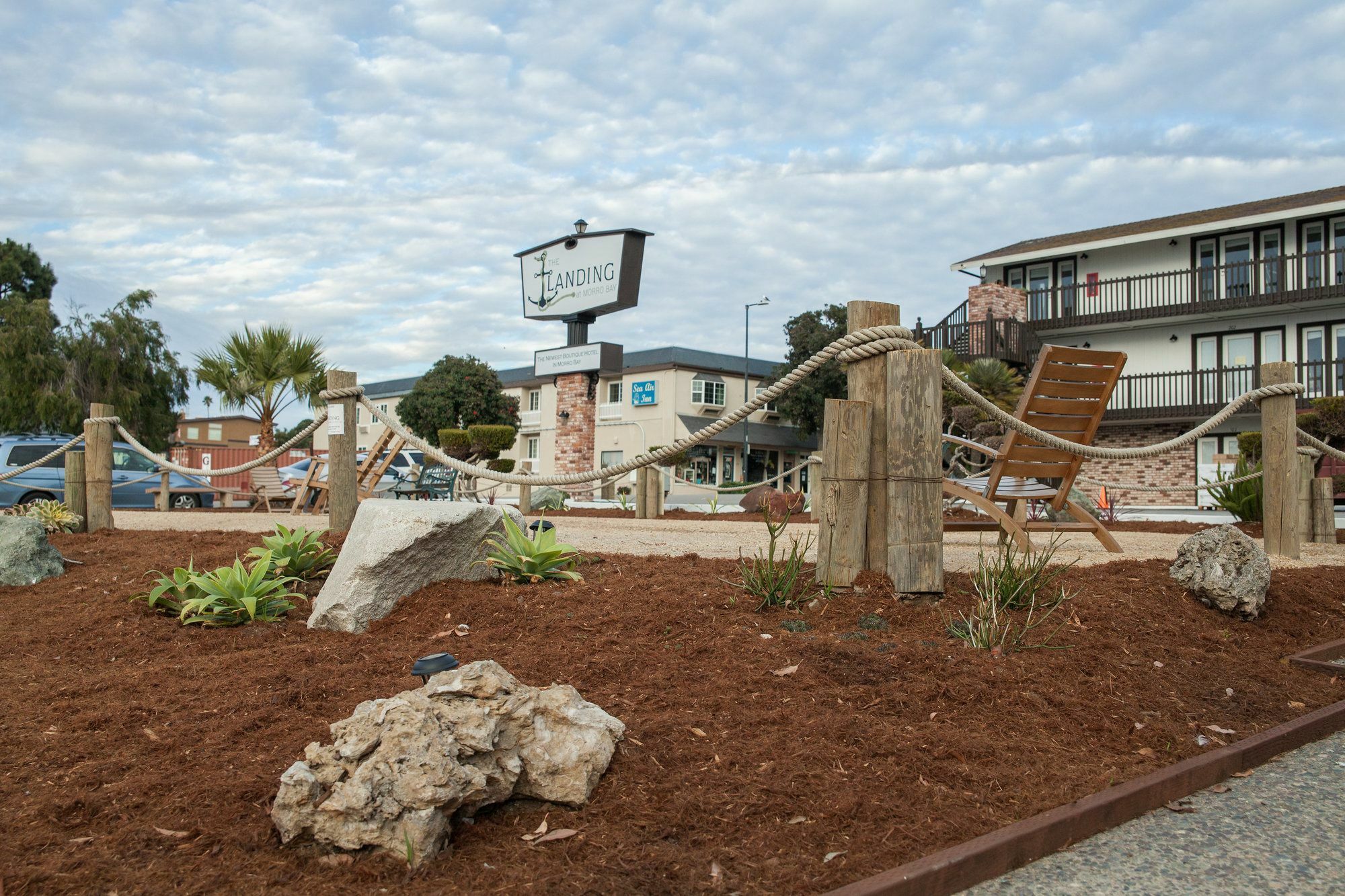 The Landing At Motel 2*